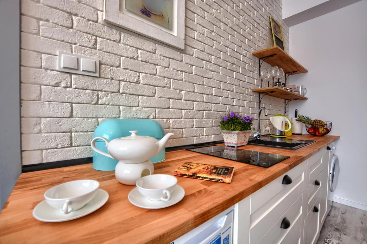 Apartament Fajny Kat Ustrzyki Dolne Exterior photo